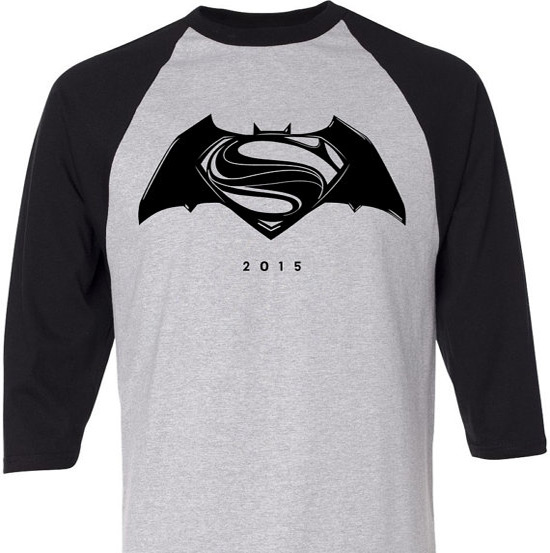Batman vs Superman logo t-shirt